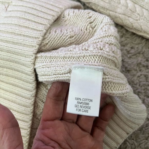 Croft & Barrow collared cable knit sweater. Cream. Size S. - Picture 8 of 11